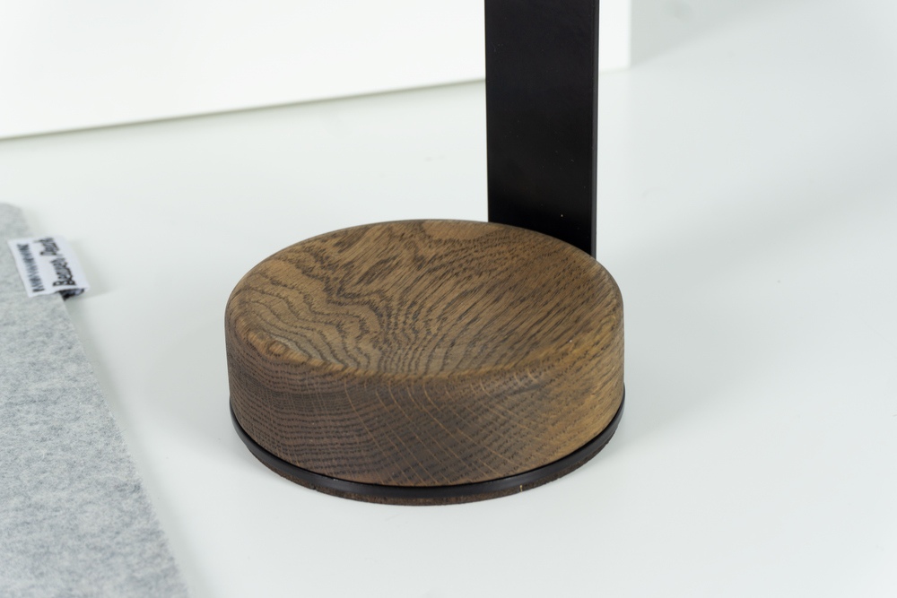 Wooden headset stand - Beaverpeak, Walnut finish - Closeup of wood base showing grains of wood