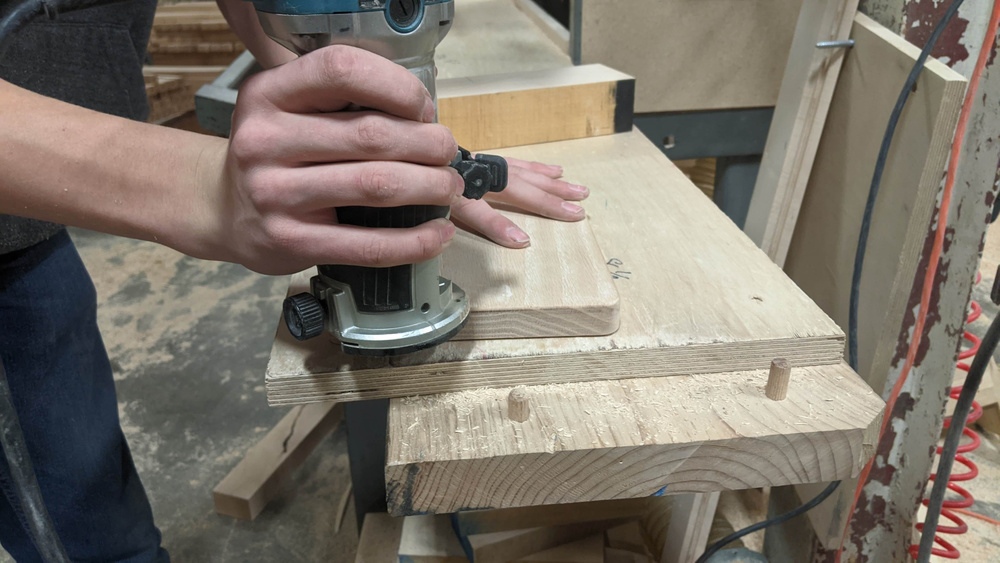 Wood trays manufacturing