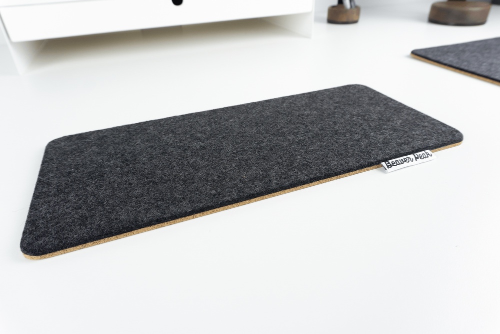 Wool keyboard mat - Charcoal, empty - Beaver Peak